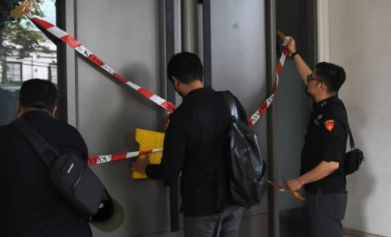 Riza Chalid Diburu Kejagung di Singapura, Diduga Intervensi Proyek Terminal BBM Merak - GenPI.co