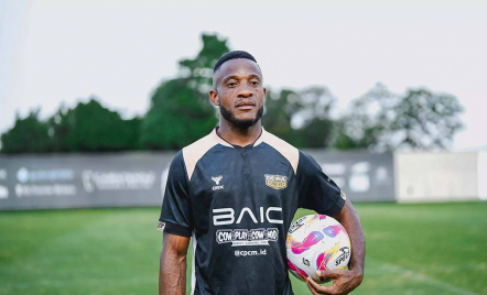 Mantan Andalan Serdadu Tridatu, Privat Mbarga Ingin Antar Dewa United Juara - GenPI.co