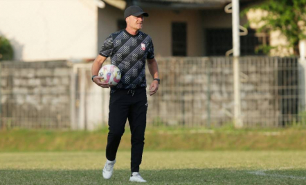 Persis Solo Genjot Fisik dan Taktik Jelang Super League 2025/2026 - GenPI.co