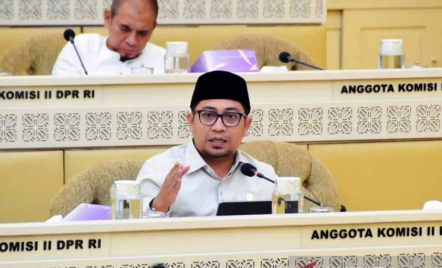 DPR RI Sebut Putusan MK soal Pemisahan Pemilu Masih Dibahas Intens - GenPI.co