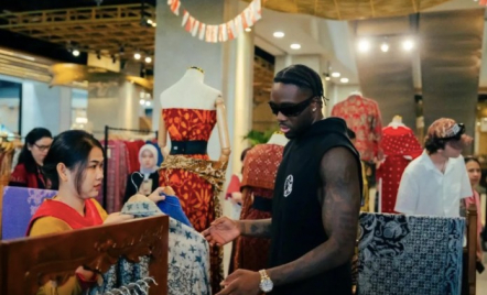 Rapper Melly Mike Menikmati Jakarta, Pariwisata Terangkat - GenPI.co