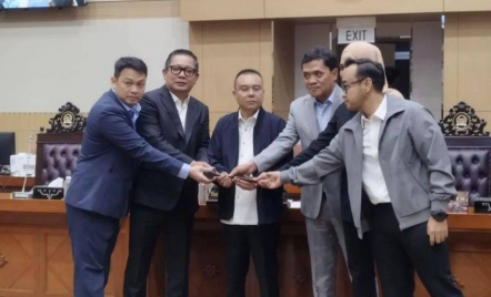 Rusdi Masse Resmi Duduki Wakil Ketua Komisi III DPR RI Gantikan Ahmad Sahroni - GenPI.co