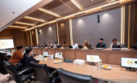 Puan Maharani Minta Maaf Atas Sikap Anggota DPR RI yang Menyinggung - GenPI.co