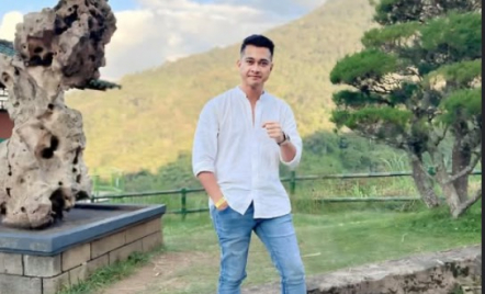 Segera Cerai, Eza Gionino Merasa Berhak Bahagia - GenPI.co