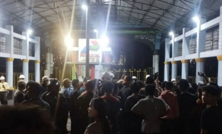 Kilang Minyak Pertamina Dumai Terbakar, Warga Diminta Tenang - GenPI.co