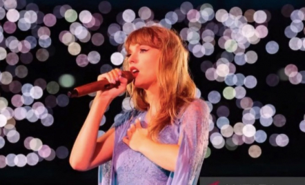 Manjakan Fan, Taylor Swift Luncurkan Dokumenter Eras Tour - GenPI.co
