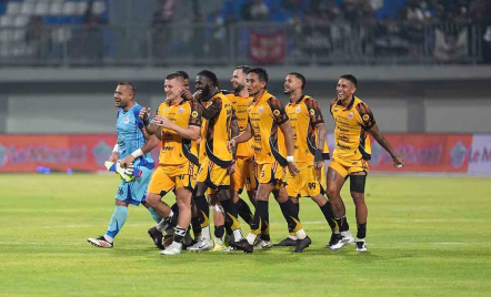Mauricio Souza Puas Kinerja Pemain Persija Jakarta saat Lumat Madura United - GenPI.co