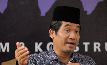 Soeharto Bawa Bangsa pada Penyakit KKN, Tak Layak Dinobatkan Jadi Pahlawan - GenPI.co