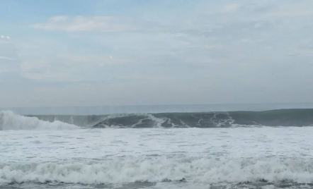 Fenomena Bulan Purnama Picu Banjir Rob di Pesisir Bali, BMKG Imbau Waspada - GenPI.co