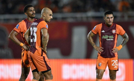 Klasemen Super League 2025/26: Bantai Dewa United, Borneo FC Tak Terkejar - GenPI.co