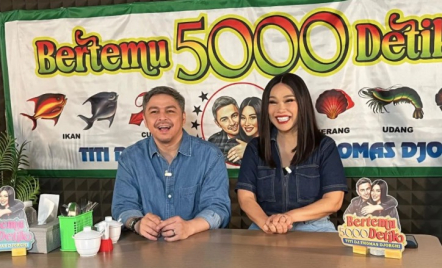 Jaga Kesehatan, Titi DJ Tidak Terlalu Banyak Makan Buah - GenPI.co