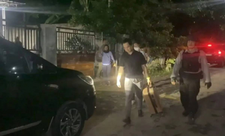 Rumah Direktur RSUD dr Harjono di Madiun Digeledah KPK, Temukan 2 Mobil Mewah - GenPI.co