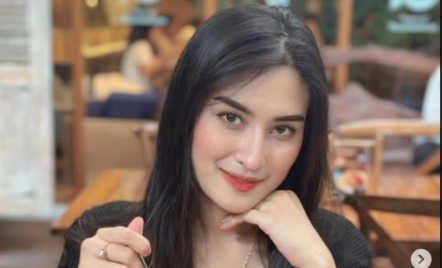 Angbeen Rishi Tetap Bersahabat Baik dengan Adly Fairuz demi Anak - GenPI.co