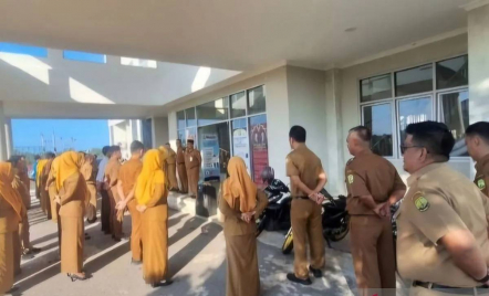 Pemkot Tanjungpinang Pecat 2 ASN Terlibat Narkoba dan Sanksi 6 Pegawai - GenPI.co