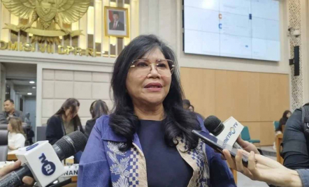 DPR RI Sebut Kunjungan Wisman Kalah Saing, Minta Kebijakan Visa Dievaluasi - GenPI.co