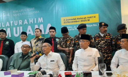 Para Kiai Tegas, Tak Ada Pemakzulan Gus Yahya dari PBNU - GenPI.co
