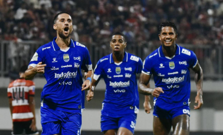 Klasemen Super League 2025/26: Borneo FC Kalah, Persib Tempel Persija - GenPI.co