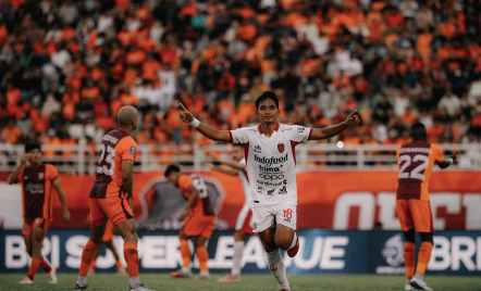 Pelatih Bali United Ungkap Kunci Tekuk Borneo FC, Sabar dan Counter Attack - GenPI.co