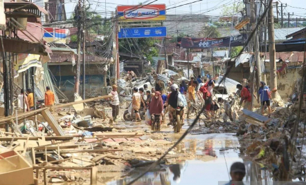 Aceh Tamiang Krisis Logistik, 206.903 Warga Mengungsi - GenPI.co