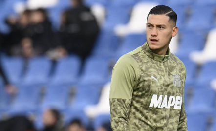 Jay Idzes Banyak Omong, Kata Bek Sassuolo - GenPI.co