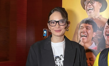 Enzy Storia Stres Lakukan Stand Up Comedy di Film Terbaru - GenPI.co