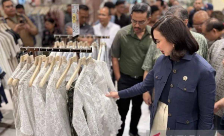 Menpar Sebut Kunjungan Bali Menurun, Wisatawan Lokal Banyak ke Yogyakarta - GenPI.co