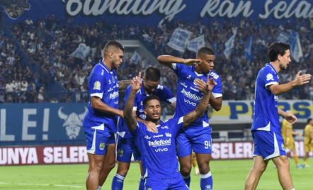 Jelang Lawan Persija Jakarta, Persib Bandung Punya Rekor Apik - GenPI.co