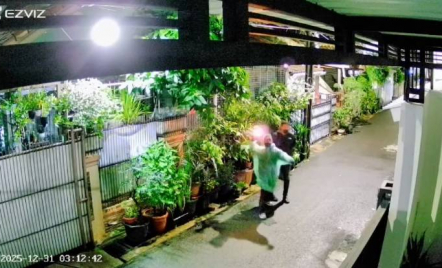 Teror Rumah DJ Donny, Dari Bangkai Ayam hingga Serangan Molotov - GenPI.co