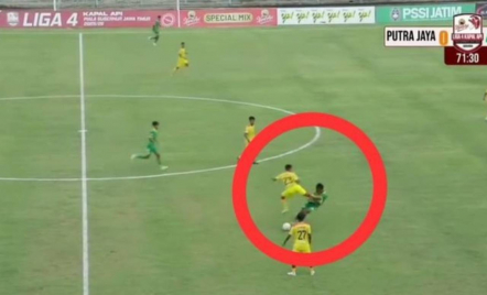 Lakukan Tendangan Brutal di Liga 4, Hilmi Gimnastiar Kena Sanksi Seumur Hidup - GenPI.co