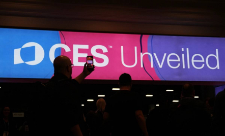 CES 2026: Inovasi Kecerdasan Buatan Menggoda, Tetapi Masih Butuh Sentuhan Manusia - GenPI.co