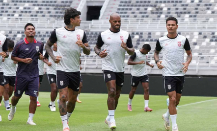 Malut United Antisipasi Kejutan Persebaya Surabaya Racikan Bernardo Tavares - GenPI.co