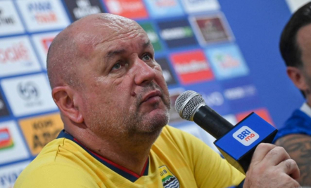 Tatap Persib vs Persija, Bojan Hodak: Jangan Emosi - GenPI.co