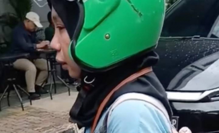 Viral Penumpang Tunanetra Jatuh ke Got, Pramono Anung Minta Maaf dan Janji Evaluasi - GenPI.co