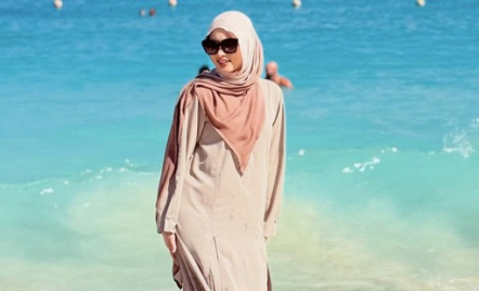 Inara Rusli Diterpa Kasus Zina, Bisnisnya Bermasalah - GenPI.co