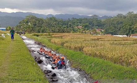 Desa Wisata Panembangan di Banyumas, Ada Wahana Tubing Mini! - GenPI.co