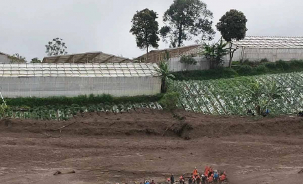 BMKG Khawatir Longsor Susulan, Bandung Diintai Potensi Hujan Lebat - GenPI.co