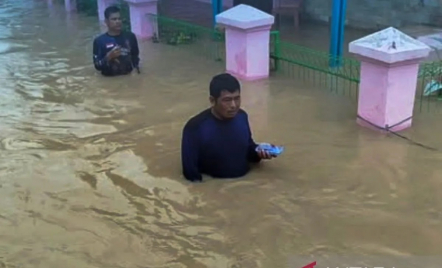 Banjir di Subang Rendam 7.536 Rumah, Puluhan Ribu Warga Terdampak - GenPI.co