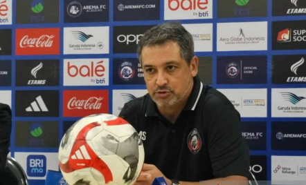 Marcos Santos Akui Arema FC Tak Tampil Bagus Lawan Persijap Jepara - GenPI.co