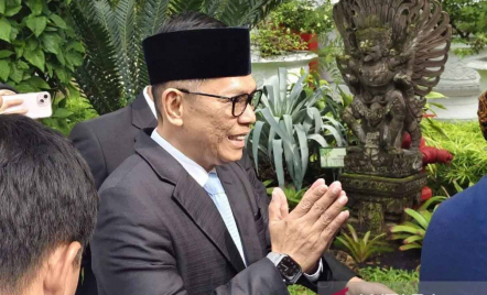 Hakim MK Adies Kadir Janji Tak Tangani Perkara Partai Golkar - GenPI.co