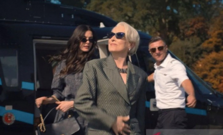 Cuplikan Film The Devil Wears Prada 2 Dirilis, Tayang di Indonesia April 2026 - GenPI.co
