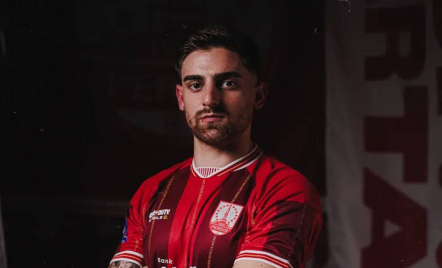 Eks Striker Persebaya Dejan Tumbas Bertekad Bawa Persis Keluar Zona Degradasi - GenPI.co