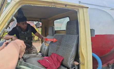 Bawa Air untuk Warga, Sopir Truk Tangki Ditembak KKB di Yahukimo, Punggung Terluka - GenPI.co