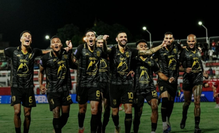 Klasemen Super League Hari Ini: Menjauh dari Persebaya, Malut United Tempel Persija - GenPI.co