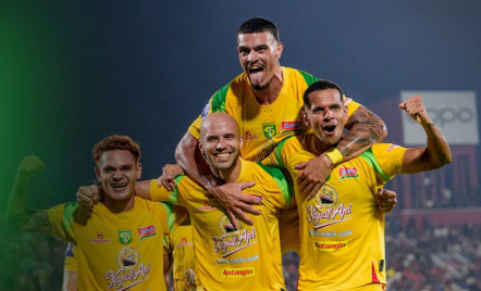 Jadwal Super League Hari Ini Persebaya vs Bhayangkara FC: Menjaga Rekor - GenPI.co