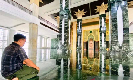 Tempat Wisata Religi di Aceh, Mengagumi Megahnya Masjid Giok Nagan Raya - GenPI.co