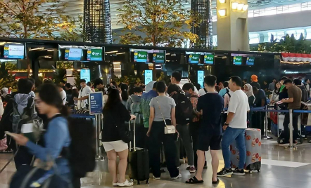 Airspace Ditutup, Penerbangan Timur Tengah di Bandara Soetta Ditunda dan Dibatalkan - GenPI.co