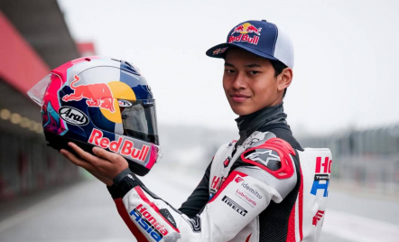 Finish Kelima di Moto3 Thailand, Veda Ega Pratama Dilirik Tim Pabrikan MotoGP Honda - GenPI.co