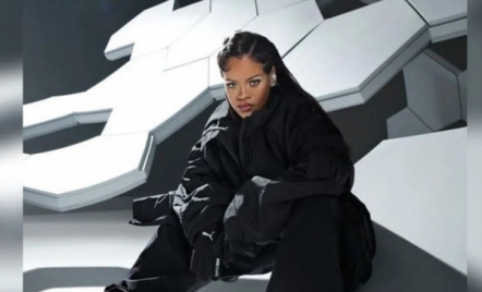 Rihanna Beri Kode Keras Comeback, Lagu atau Album Baru? - GenPI.co