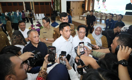 Wamendagri Akhmad Wiyagus Dorong Pemda Percepat Penanggulangan TBC - GenPI.co