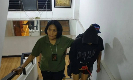 Sudah 5 Kali Beraksi, Ibu 4 Anak di Tambora Jakbar Nekat Curi Uang di Minimarket - GenPI.co